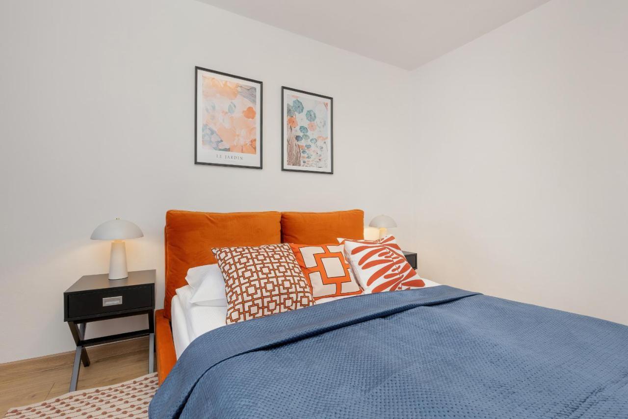 Central Warsaw Apartment Zurawia By Noclegi Renters Εξωτερικό φωτογραφία